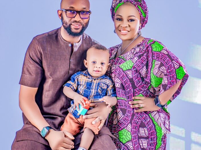 Family Portrait Photoshoot in Yola – Gayawan Media